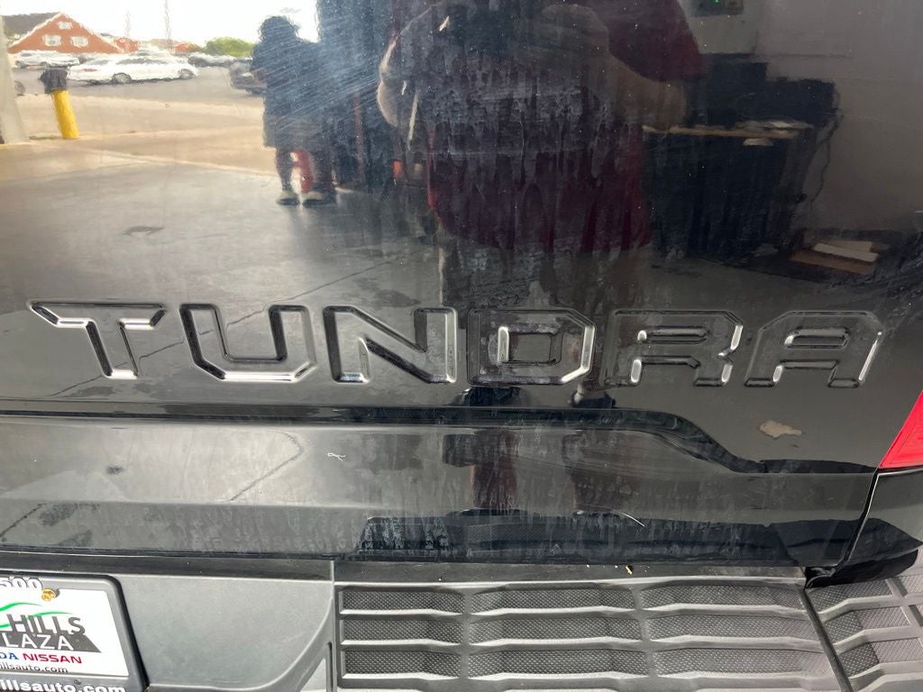 2017 Toyota Tundra SR5