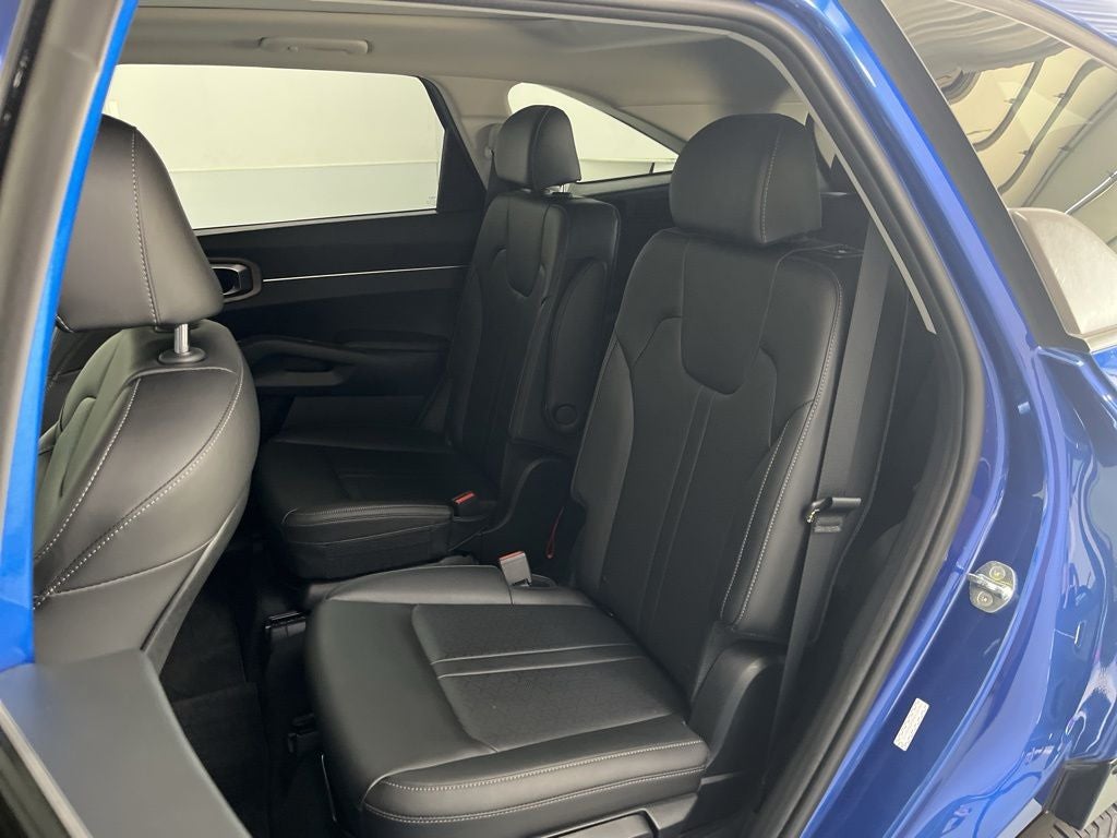 2023 Kia Sorento EX
