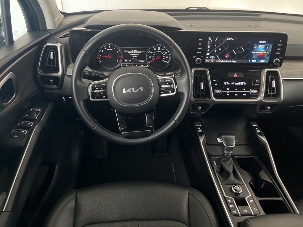 2023 Kia Sorento EX