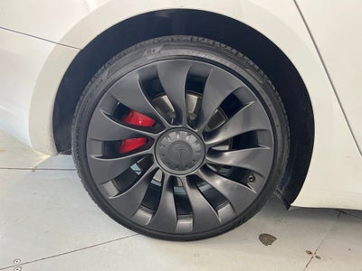 2023 Tesla Model 3 Performance