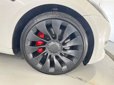 2023 Tesla Model 3 Performance