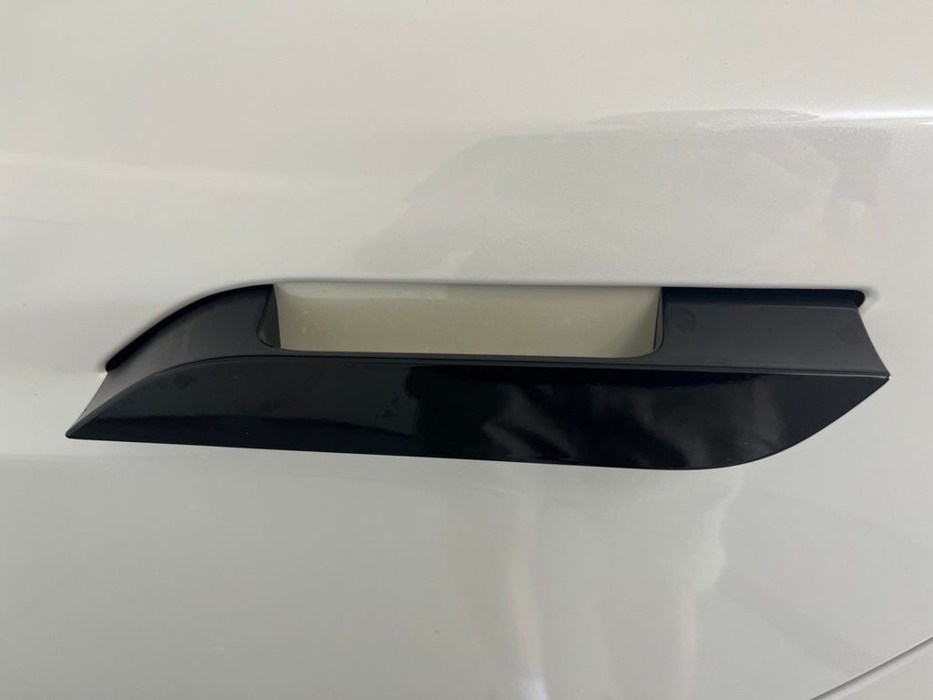 2023 Tesla Model S Plaid