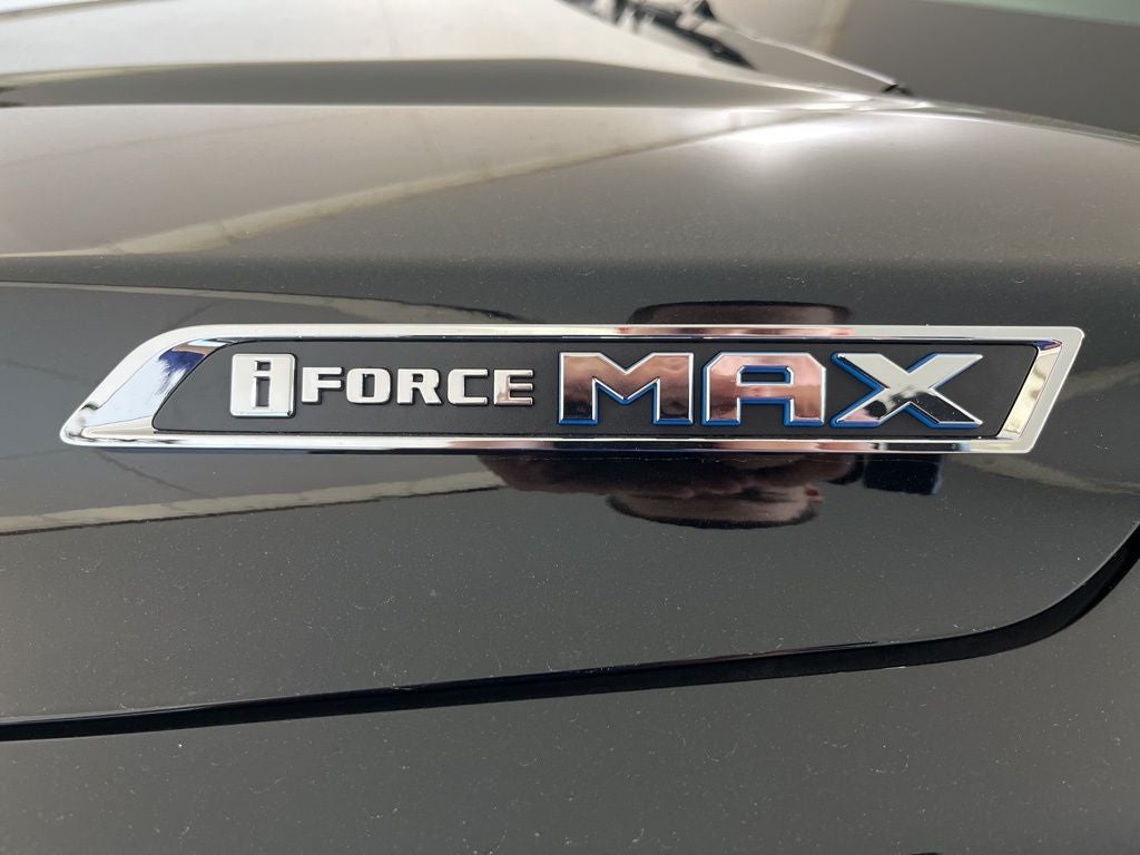 2026 Toyota Sequoia SR5