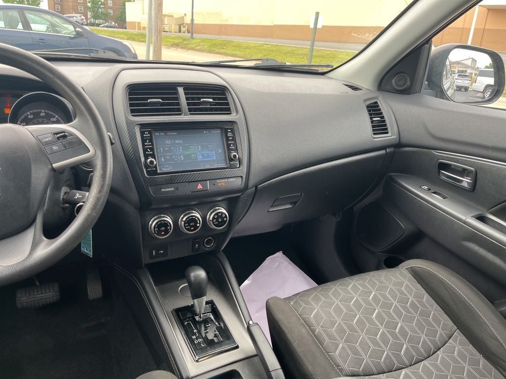 2021 Mitsubishi Outlander Sport 2.0 LE