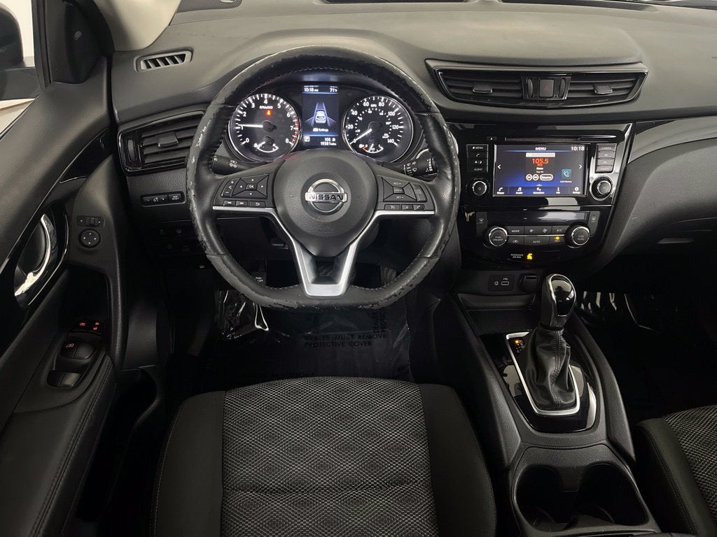 2022 Nissan Rogue Sport SV