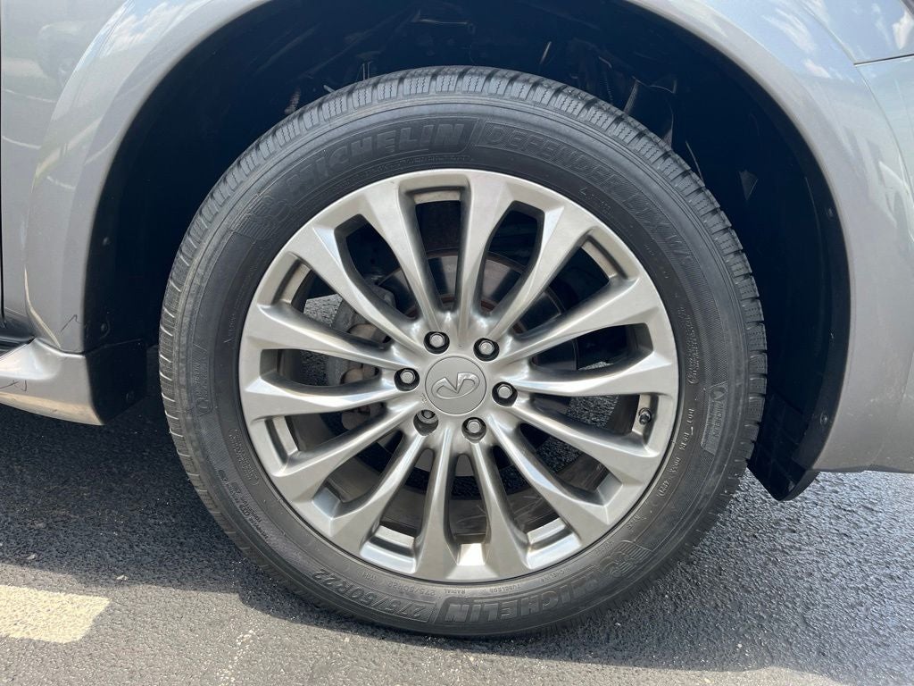 2017 INFINITI QX80 Base