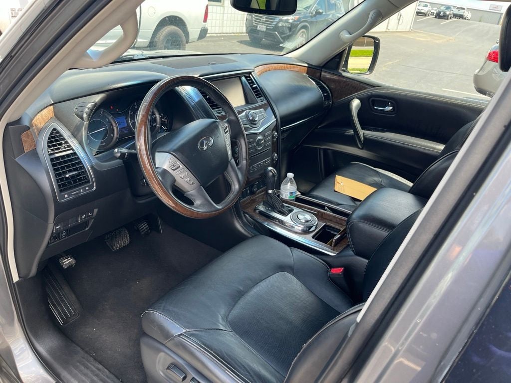2017 INFINITI QX80 Base