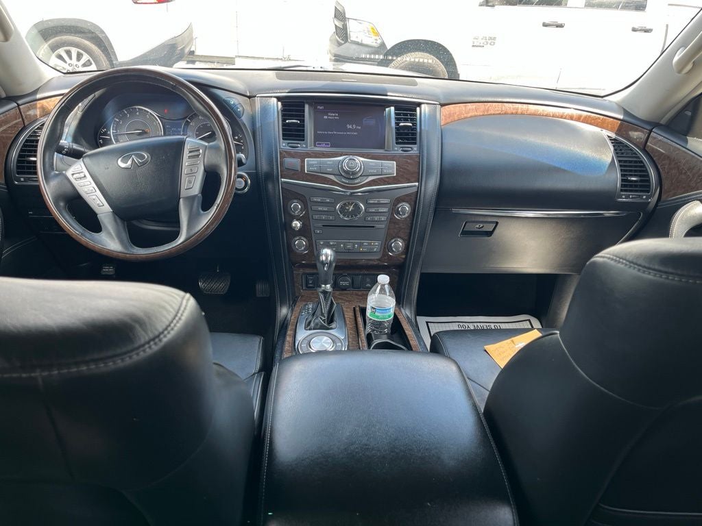 2017 INFINITI QX80 Base