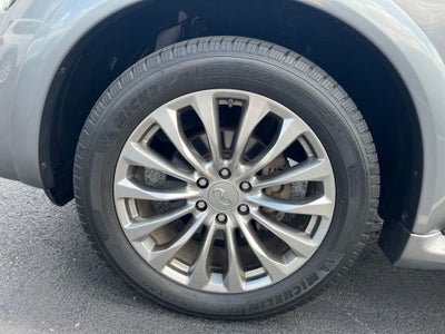 2017 INFINITI QX80 Base