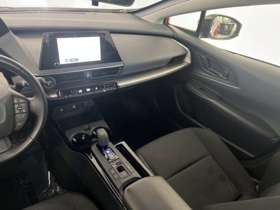 2025 Toyota Prius LE
