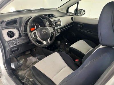 2012 Toyota Yaris LE