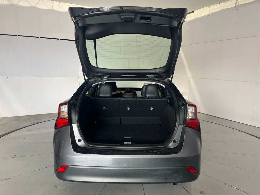 2021 Toyota Prius XLE AWD-e