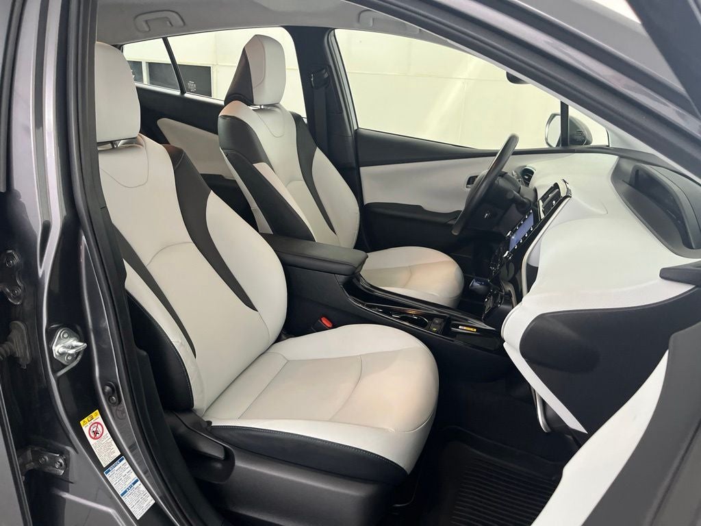 2021 Toyota Prius XLE AWD-e