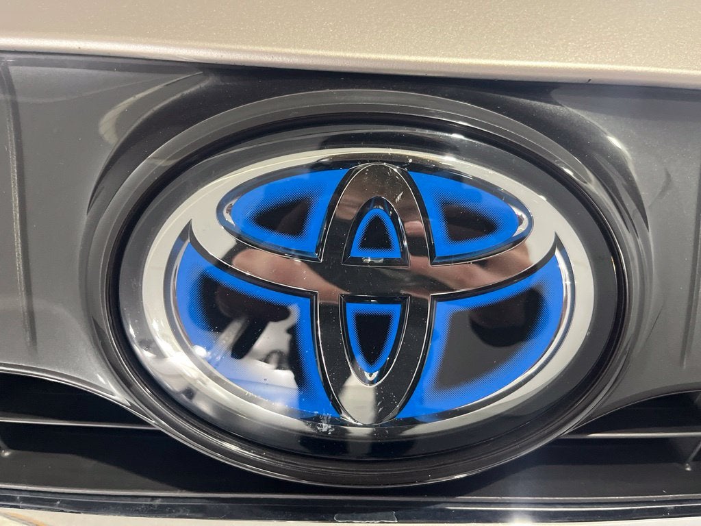2024 Toyota Venza LE