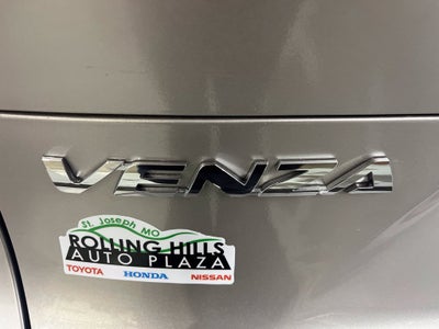2024 Toyota Venza LE