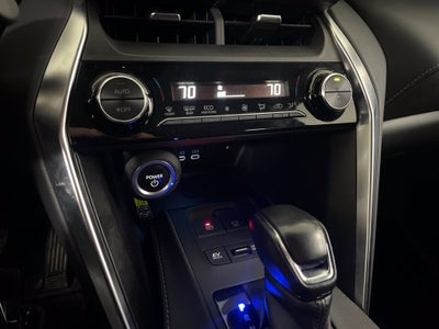 2024 Toyota Venza LE