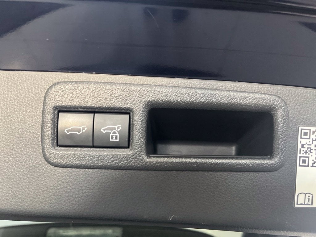 2024 Toyota Venza LE