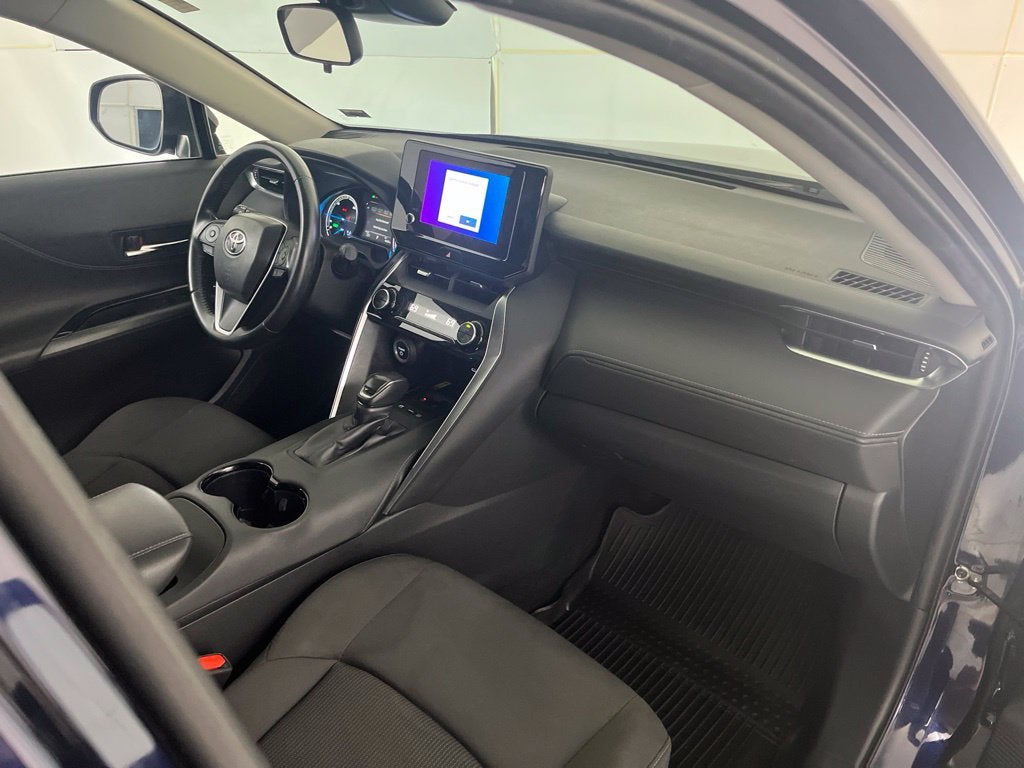 2024 Toyota Venza LE