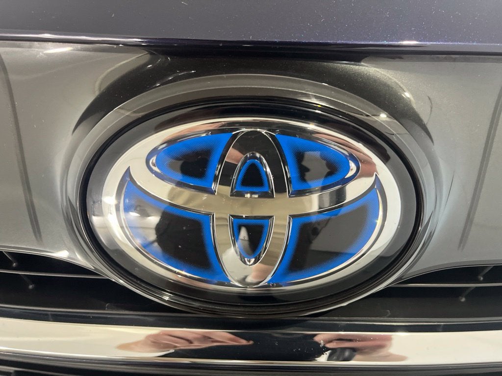 2024 Toyota Venza LE