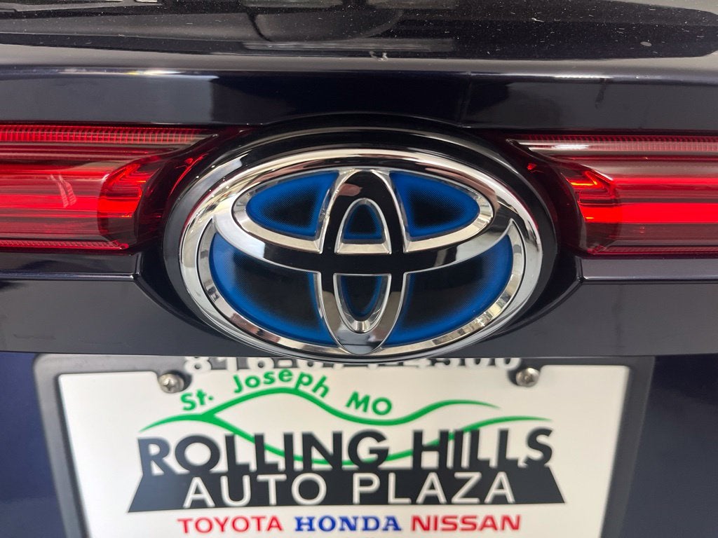 2024 Toyota Venza LE