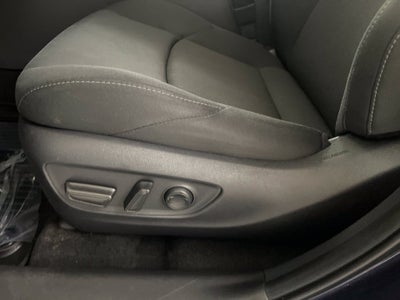 2024 Toyota Venza LE
