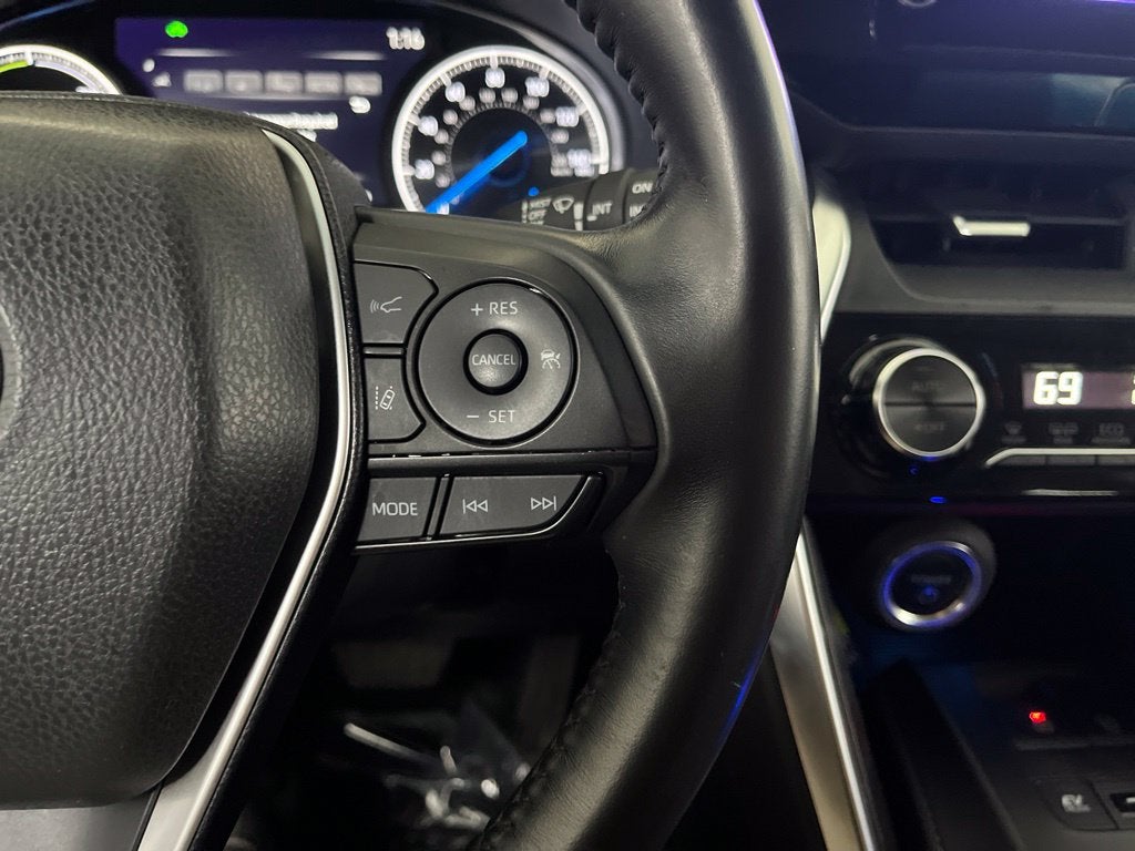 2024 Toyota Venza LE