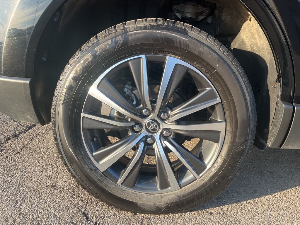 2021 Toyota Venza LE