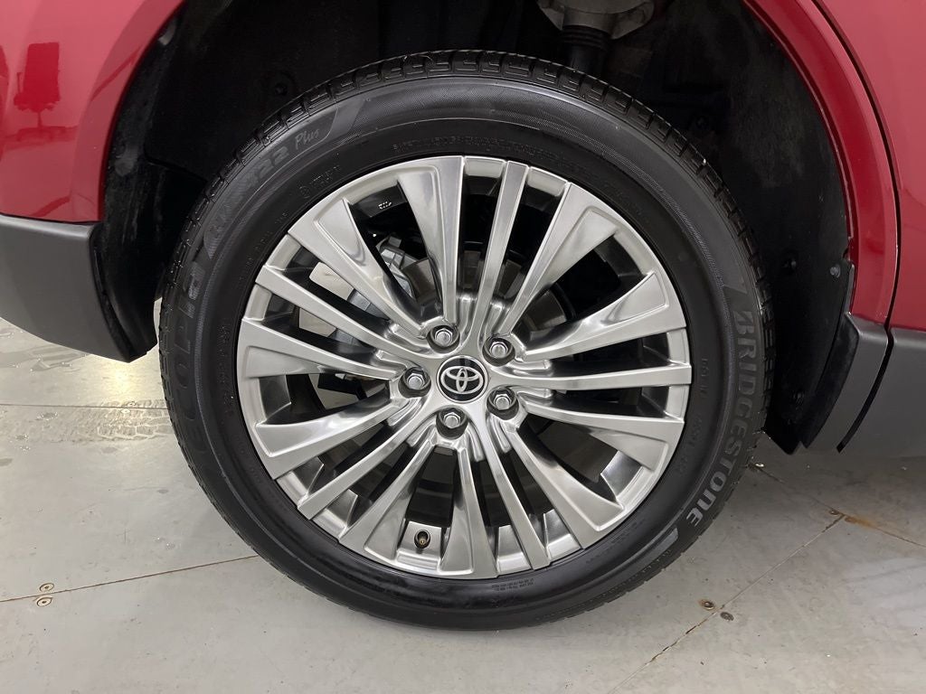 2024 Toyota Venza XLE