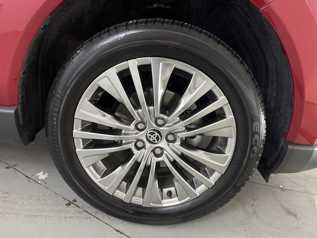 2024 Toyota Venza XLE