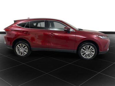 2024 Toyota Venza XLE