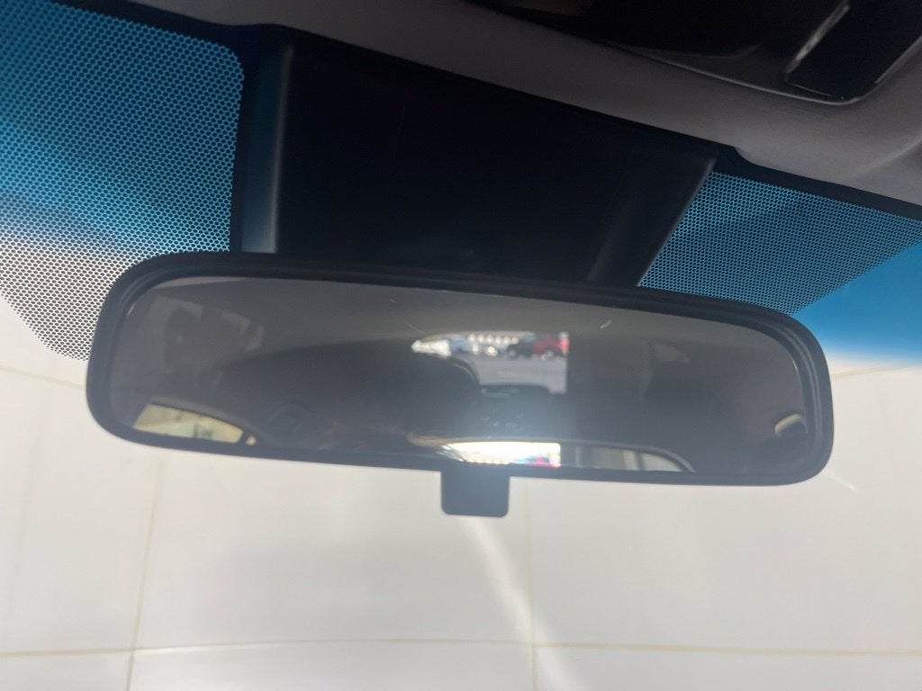 2024 Toyota Venza LE