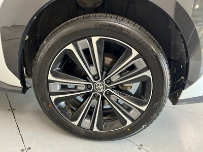 2023 Toyota bZ4X Limited