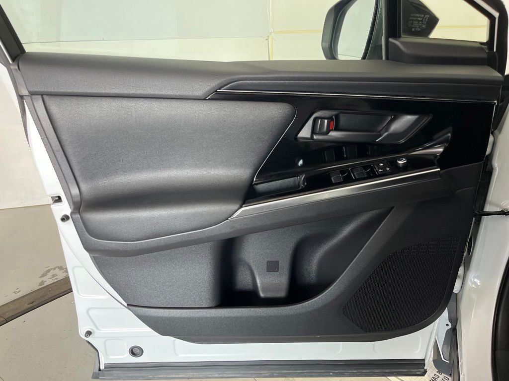 2023 Toyota bZ4X Limited