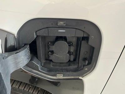 2023 Toyota bZ4X Limited