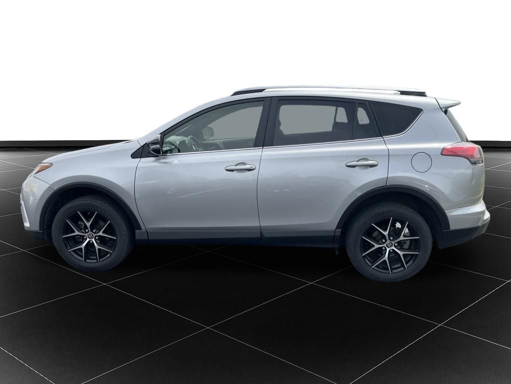 2018 Toyota RAV4 SE