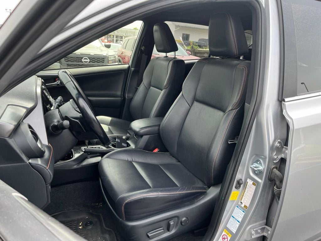 2018 Toyota RAV4 SE
