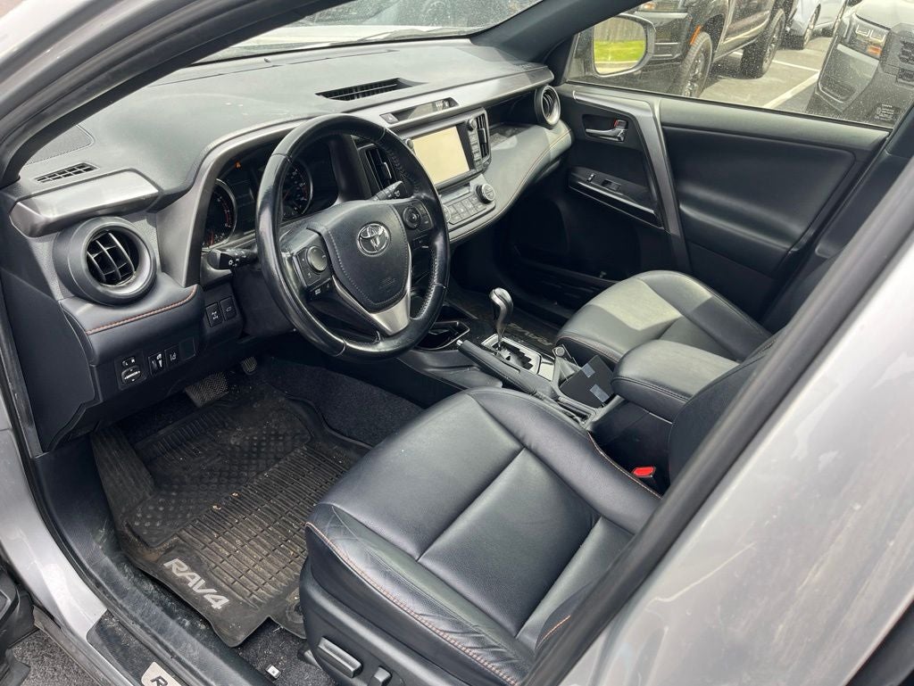 2018 Toyota RAV4 SE