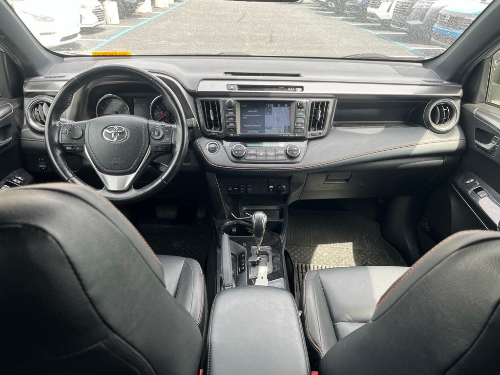 2018 Toyota RAV4 SE