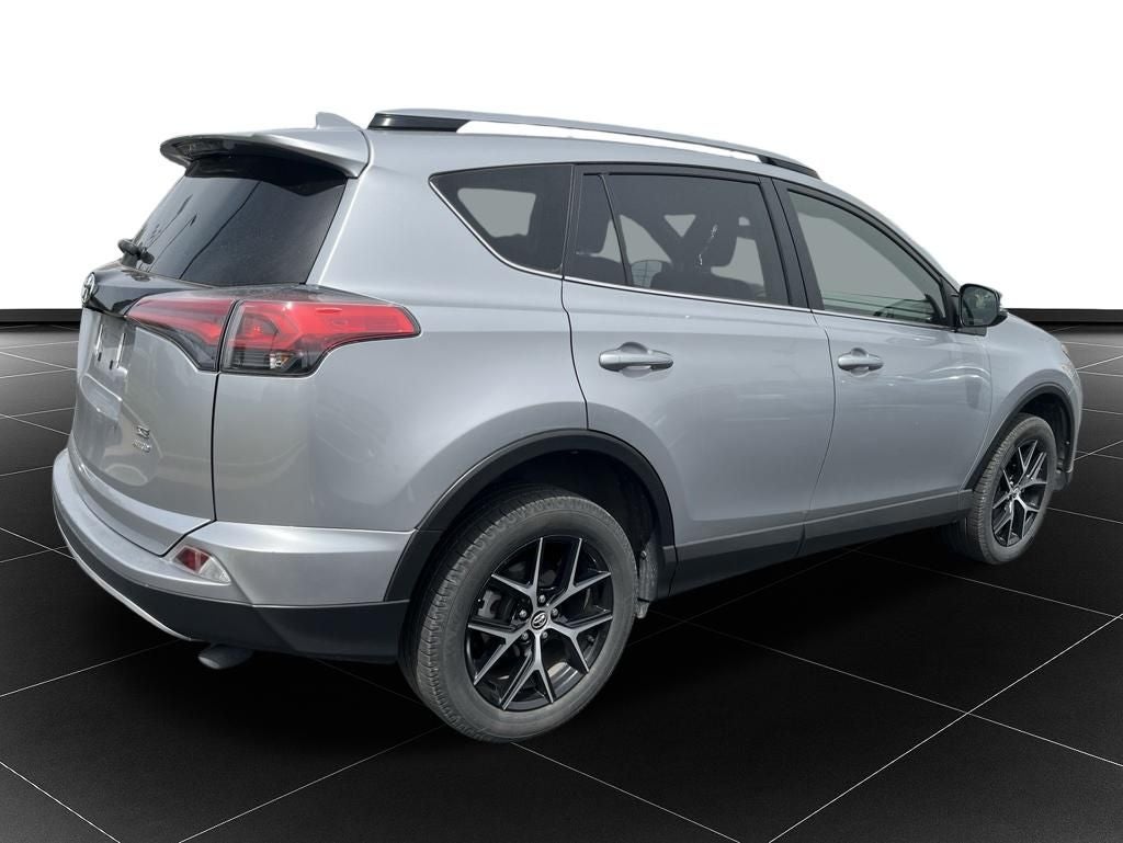2018 Toyota RAV4 SE