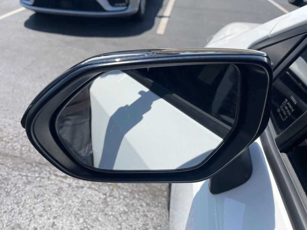 2021 Toyota Corolla Hatchback SE Nightshade Edition