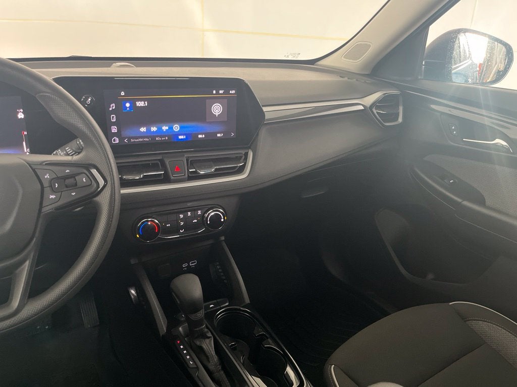 2025 Chevrolet TrailBlazer LS