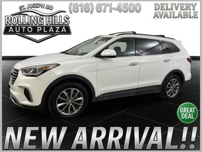 2017 Hyundai Santa Fe SE