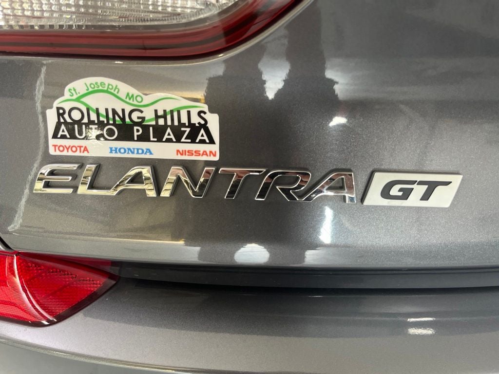 2018 Hyundai Elantra GT Base