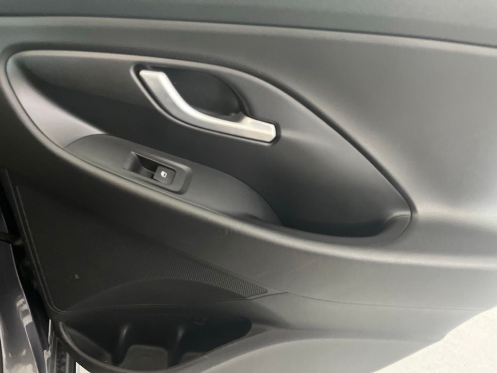 2018 Hyundai Elantra GT Base