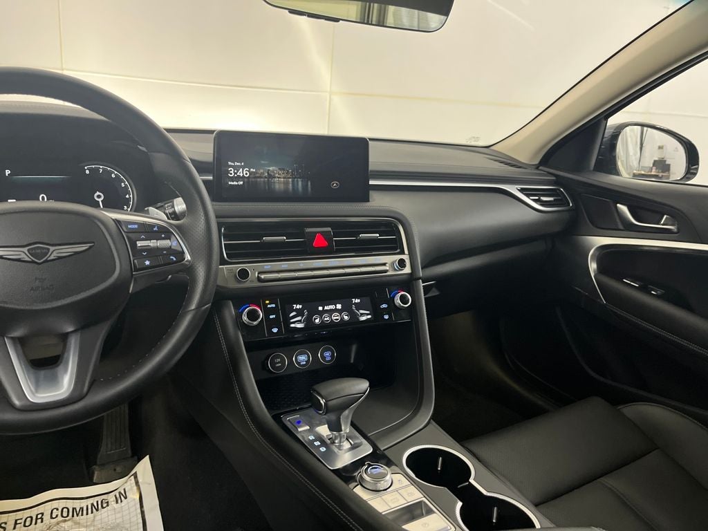 2025 Genesis G70 2.5T