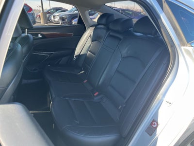 2017 Kia Cadenza Premium