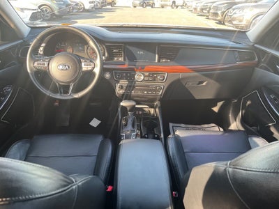 2017 Kia Cadenza Premium