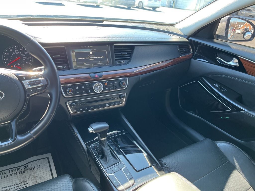 2017 Kia Cadenza Premium