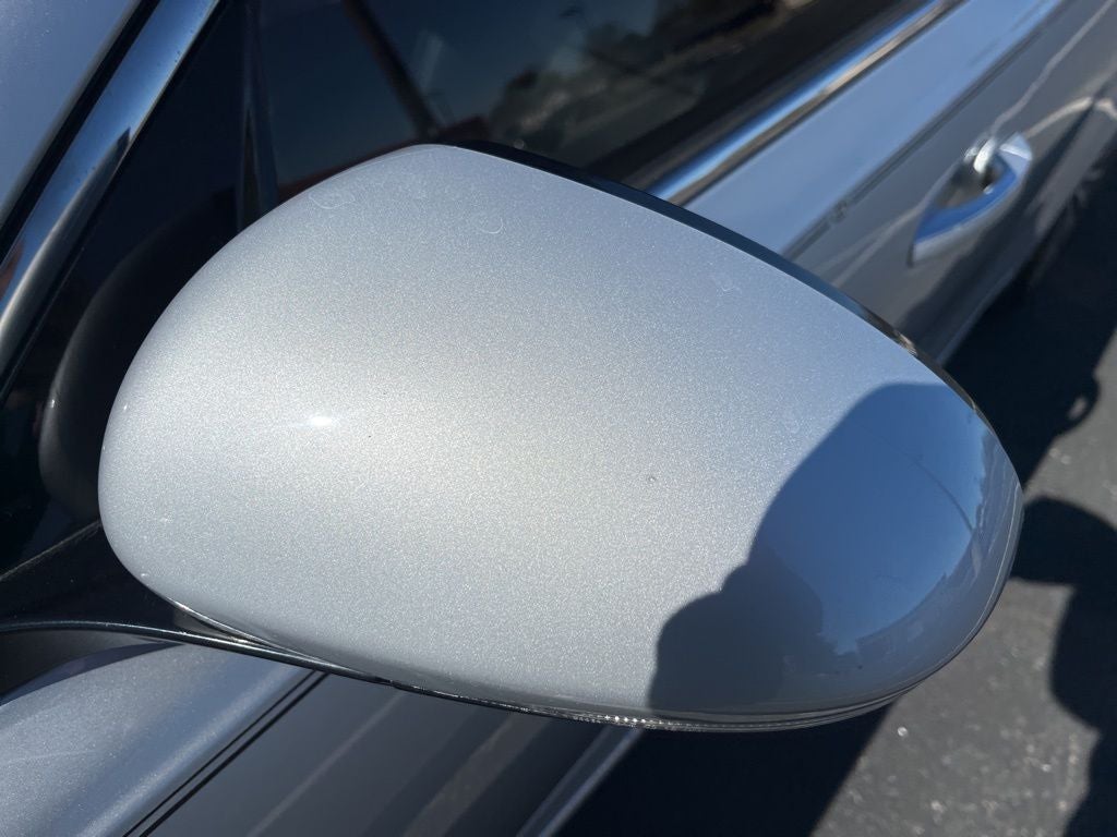 2017 Kia Cadenza Premium