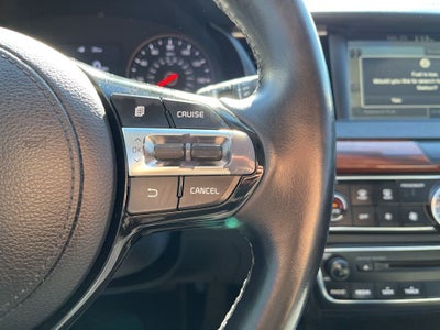 2017 Kia Cadenza Premium